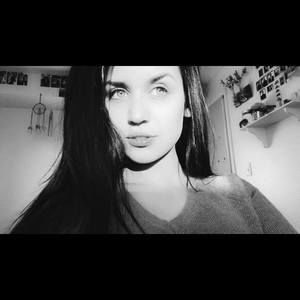 Meet your Posher, Karli